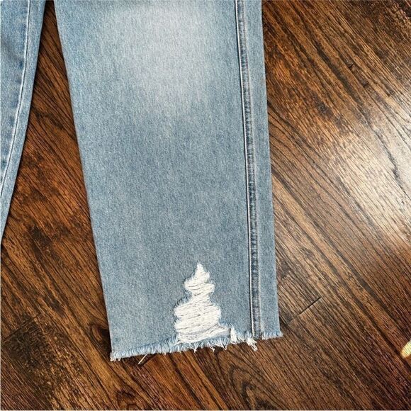 NWT Veronica Beard Blake Crop
Classic Straight - Picture 4 of 10